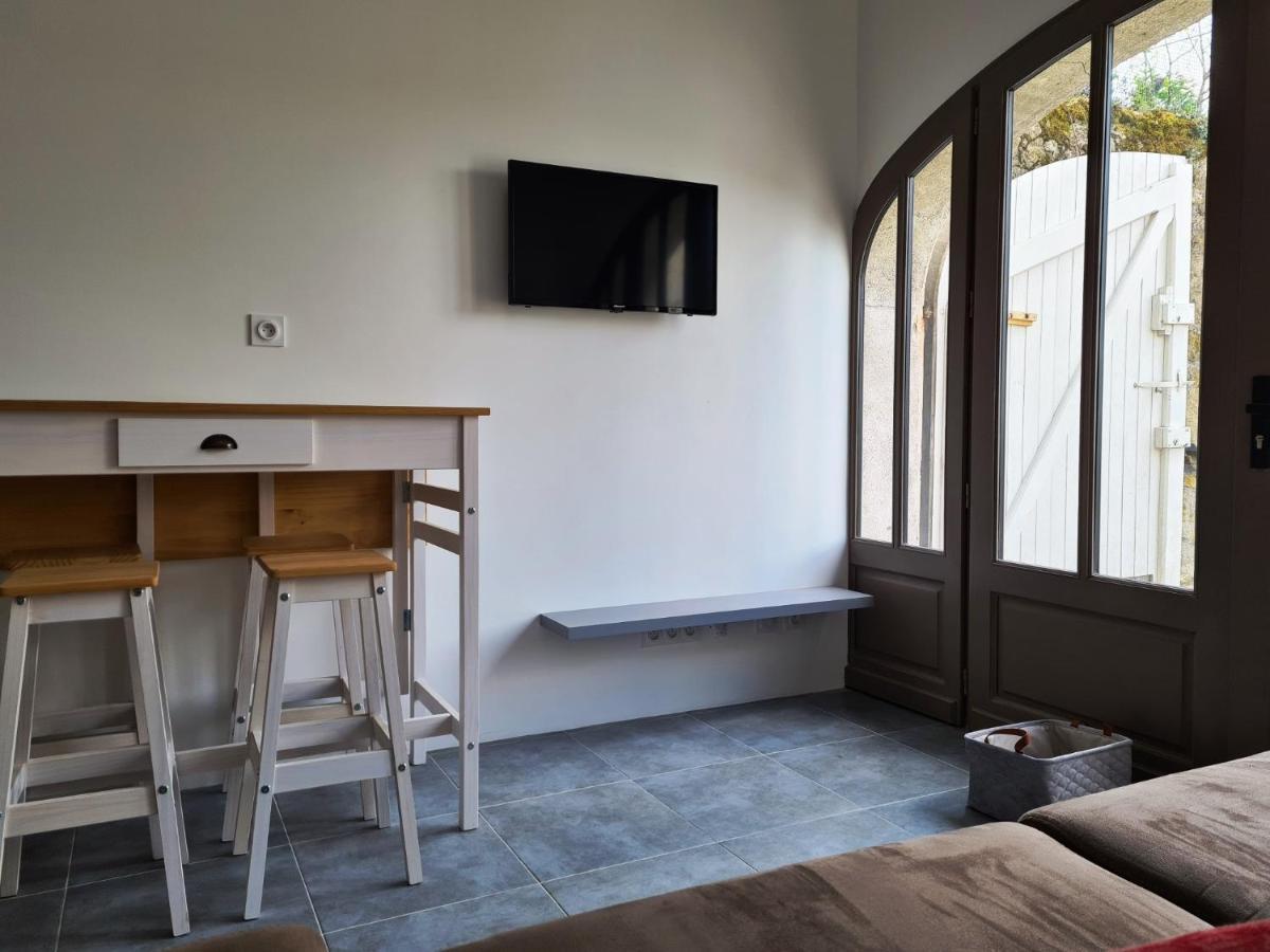 Le Petit Logis Vila Blere Exterior foto